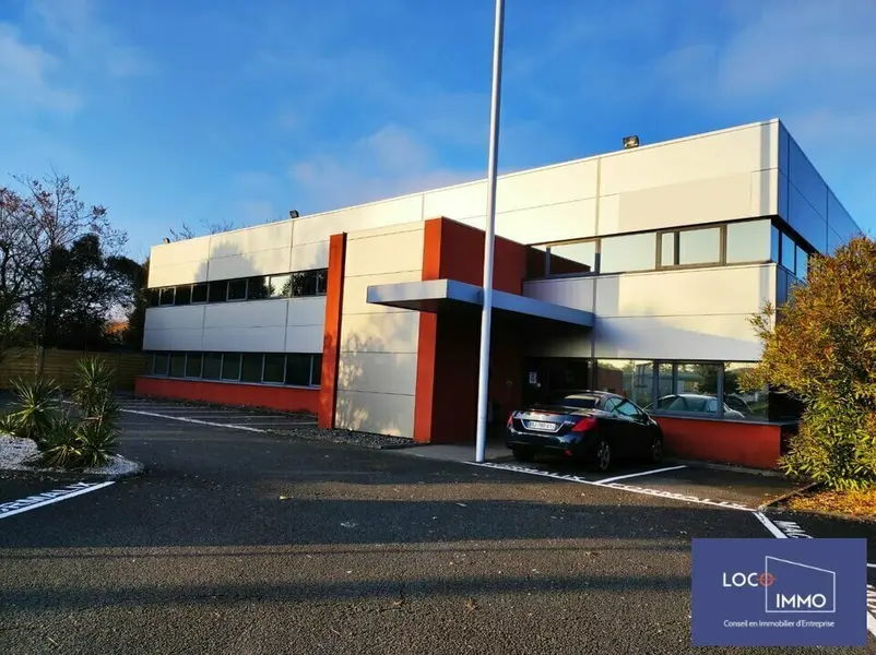 A louer Bureaux 248.77m² Mérignac