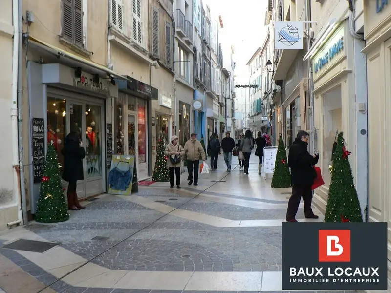 A vendre Local commercial  70m² Avignon