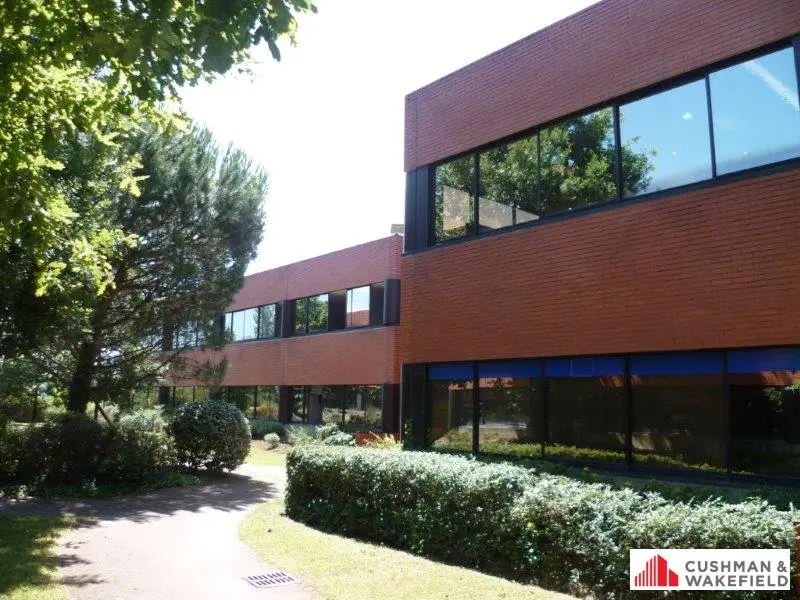 A louer Bureaux 102m² Mérignac