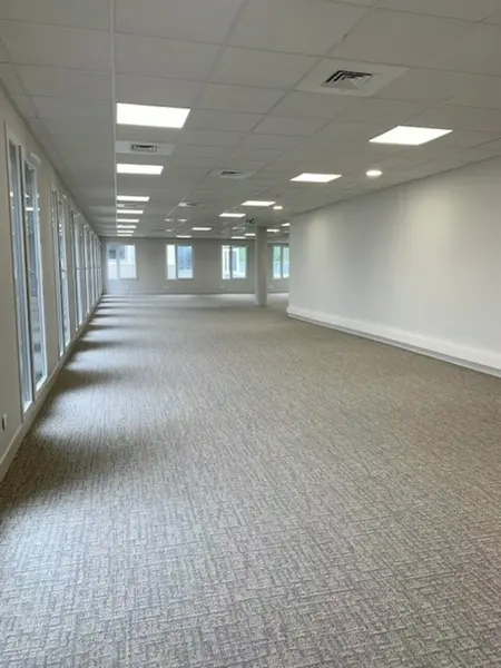 Bureaux à la location de 435 m²