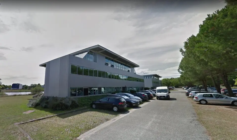 Bureaux à la location de 283 m² divisibles à partir de 88 m²