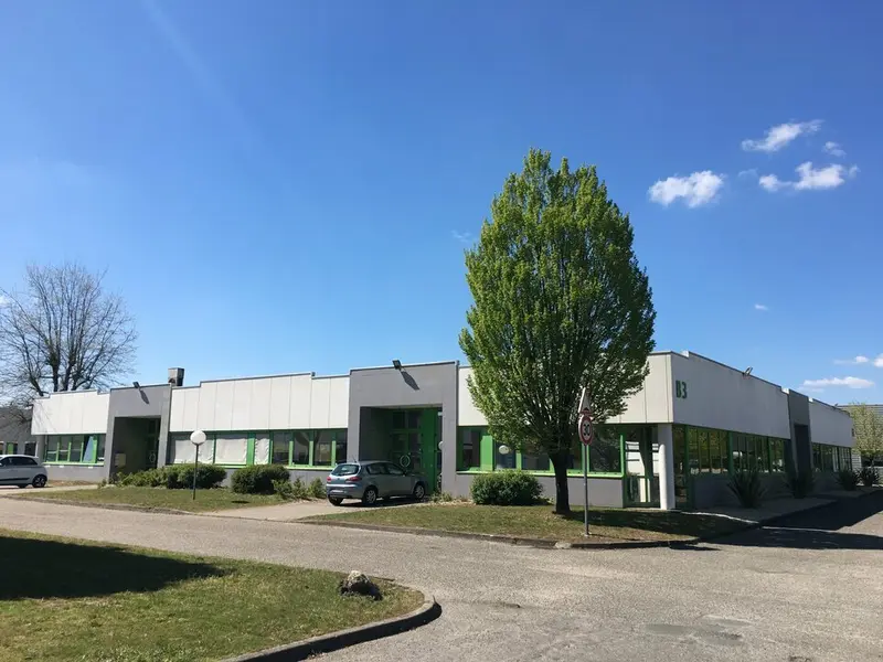 A louer Bureaux 1134m² Mérignac