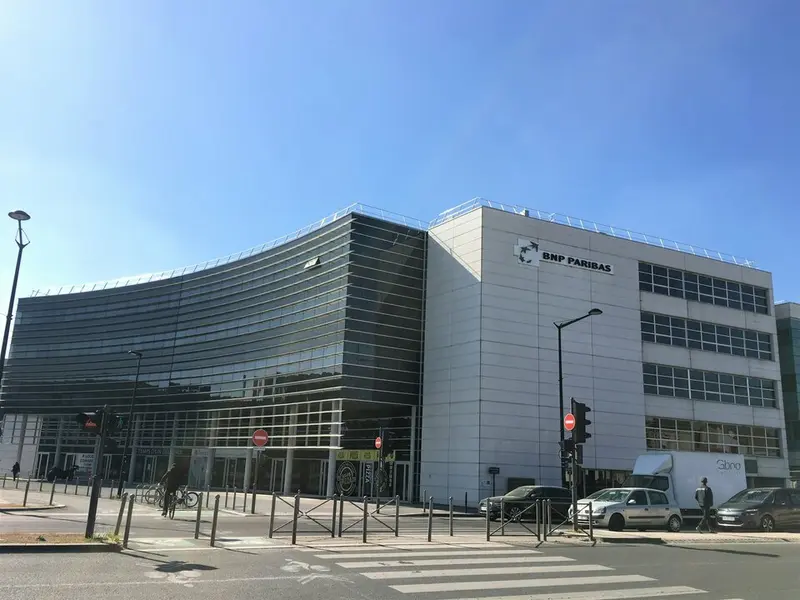 Bureaux à la location de 2 086,4 m² divisibles à partir de 306 m²