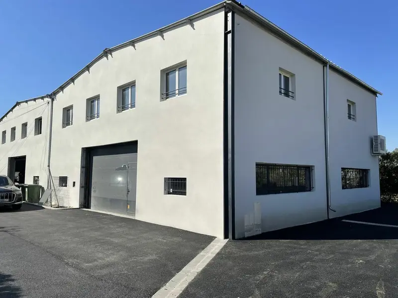 A louer Bureaux 170m² Lormont