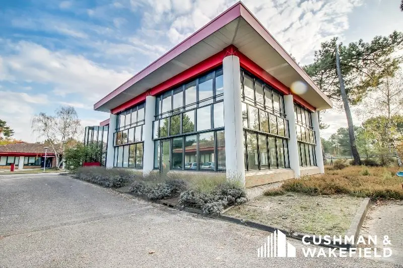 A louer Bureaux 1173m² Mérignac