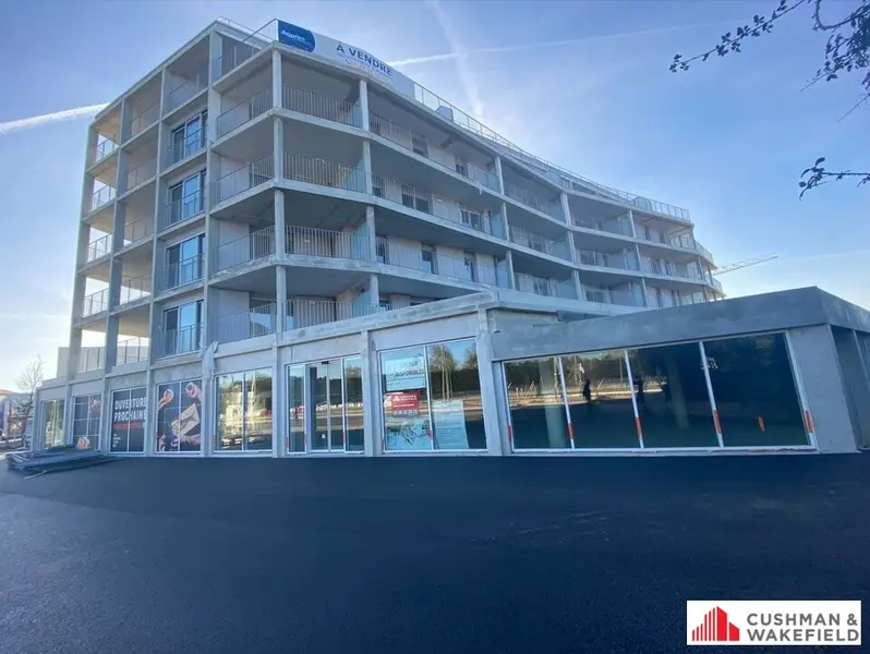 MERIGNAC SOLEIL EMPLACEMENT N°1 MURS LOCAL COMMERCIAL NEUF A VENDRE