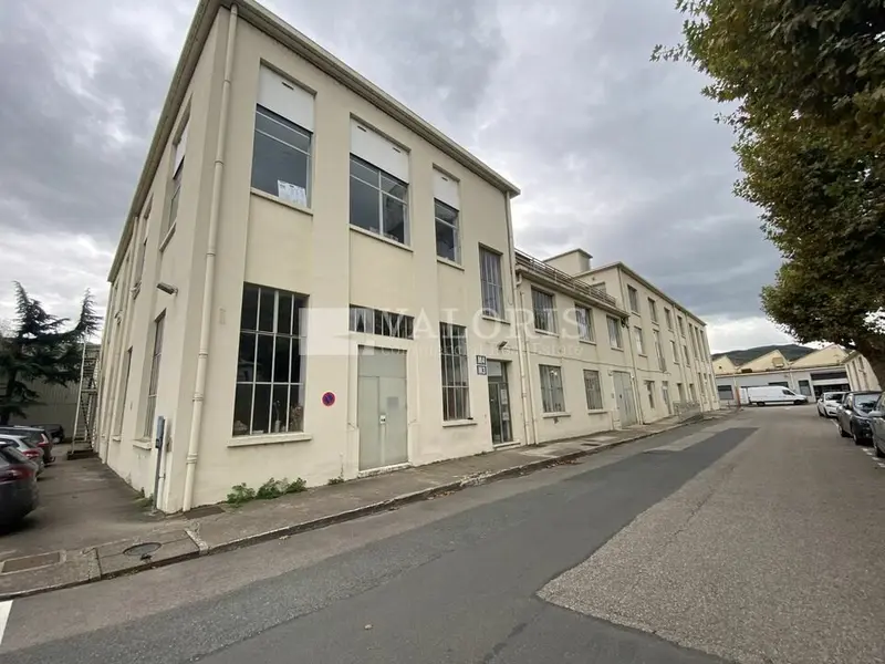 A louer Bureaux 410m² Albigny-sur-Saône