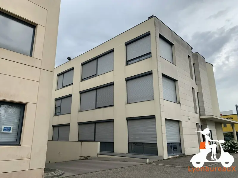 LOCATION - BUREAUX - 340M2 - CHASSIEU