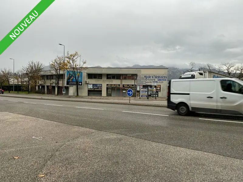 BUREAUX A LOUER ZI LES PALUDS 13400 AUBAGNE 