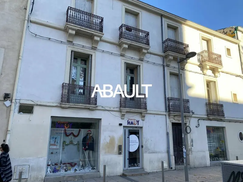 A vendre Local commercial  307m² Montpellier