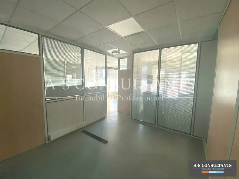 A louer Bureaux 160m² Valence