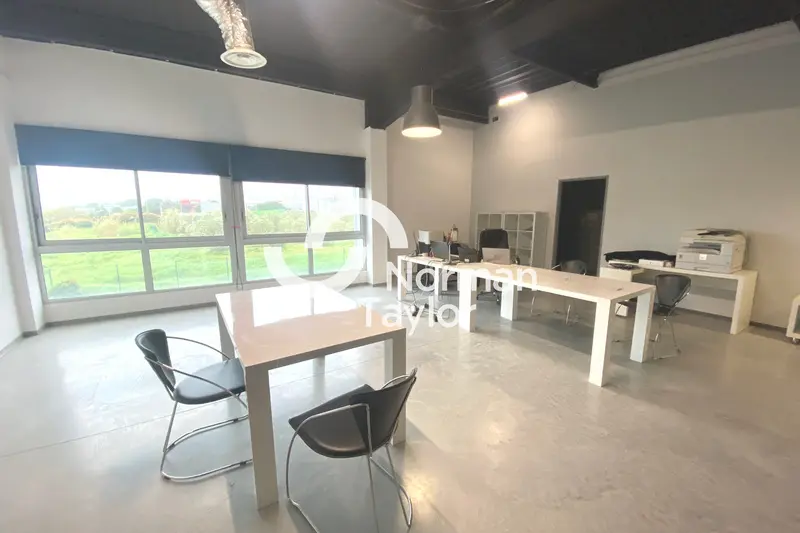 A louer Bureaux 92m² Montpellier