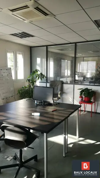 LOCATION 20M² BUREAU PERIPHERIE CARPENTRAS